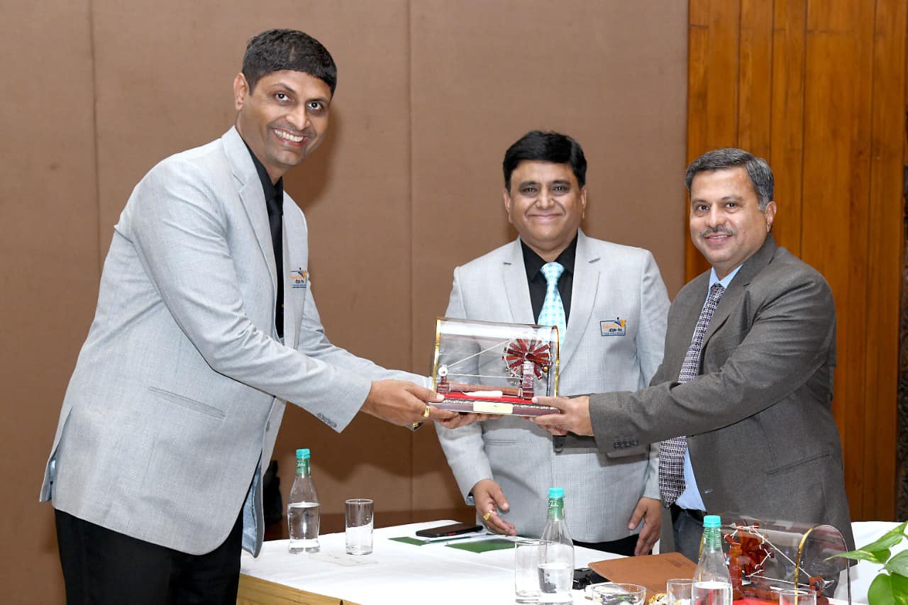 FELICITED BY SR DIVISIONAL MANAGER RES. MITTAL SIR INTERNATIONAL SPEAKER RANJAN NAGARKATTE SIR, MKT MGR. SRI RATHI SIR, BM PRAKASH JOSHI DOUBLE MDRT AT PETLAD 2014